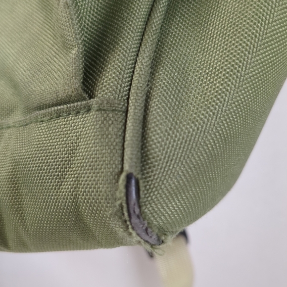 Himawari Laptop/Travel Green Backpack With USB Charging Port/Cord - Picture 4 of 10